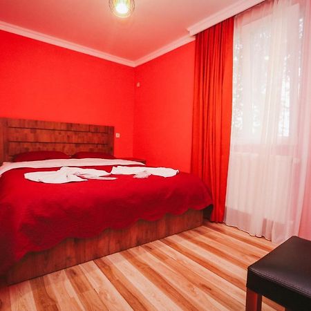 Bebo Babu Guest House Кутаиси Екстериор снимка