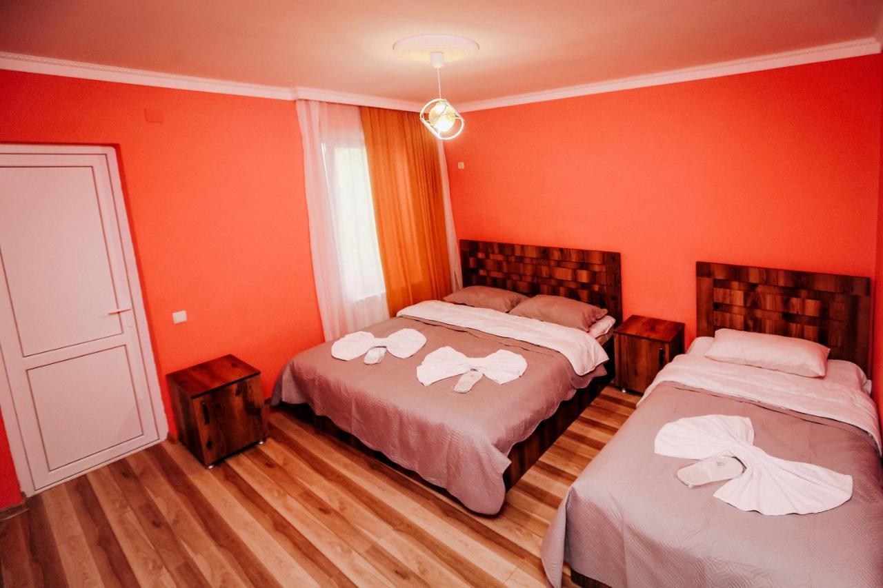 Bebo Babu Guest House Кутаиси Екстериор снимка