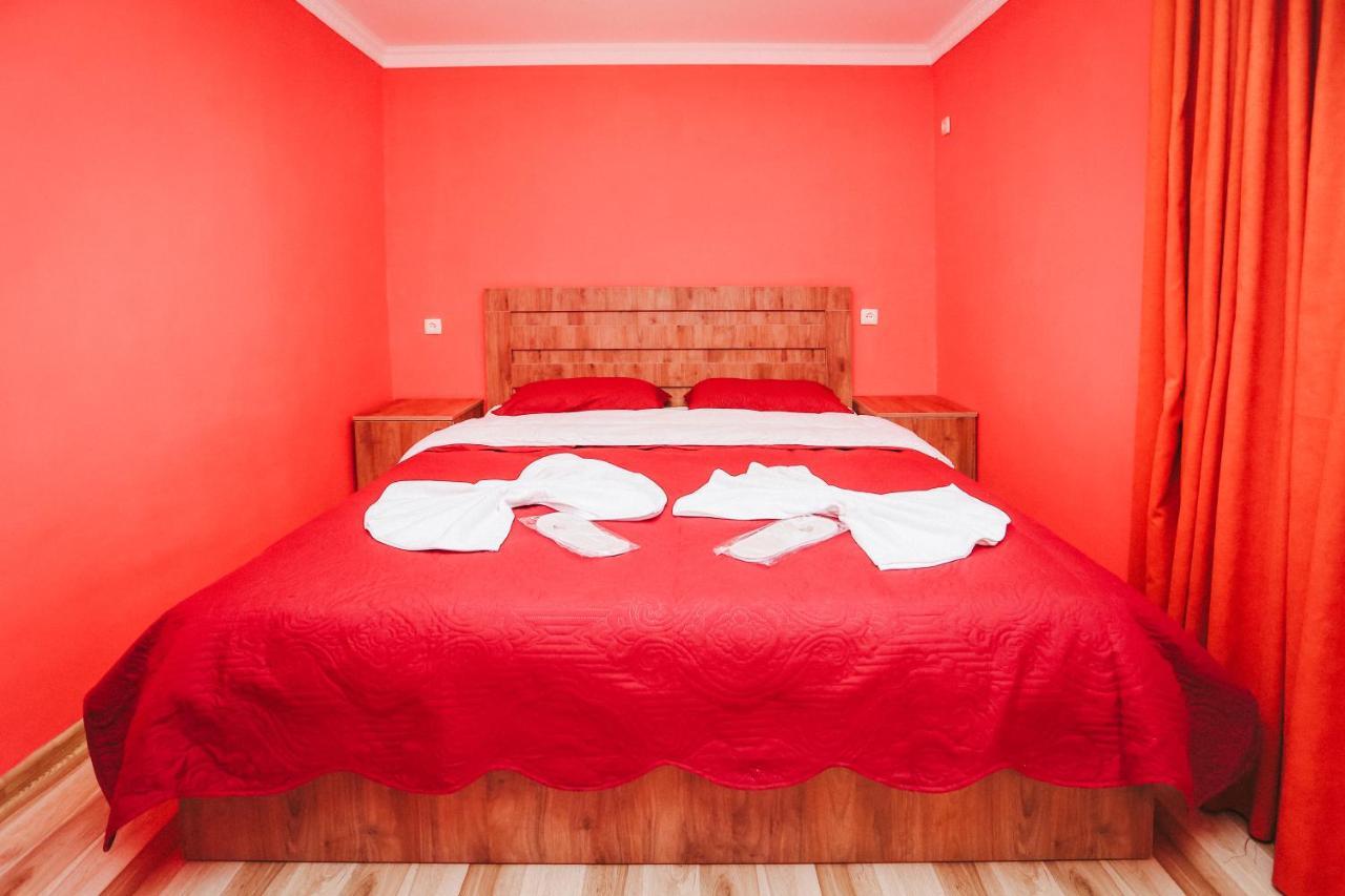 Bebo Babu Guest House Кутаиси Екстериор снимка