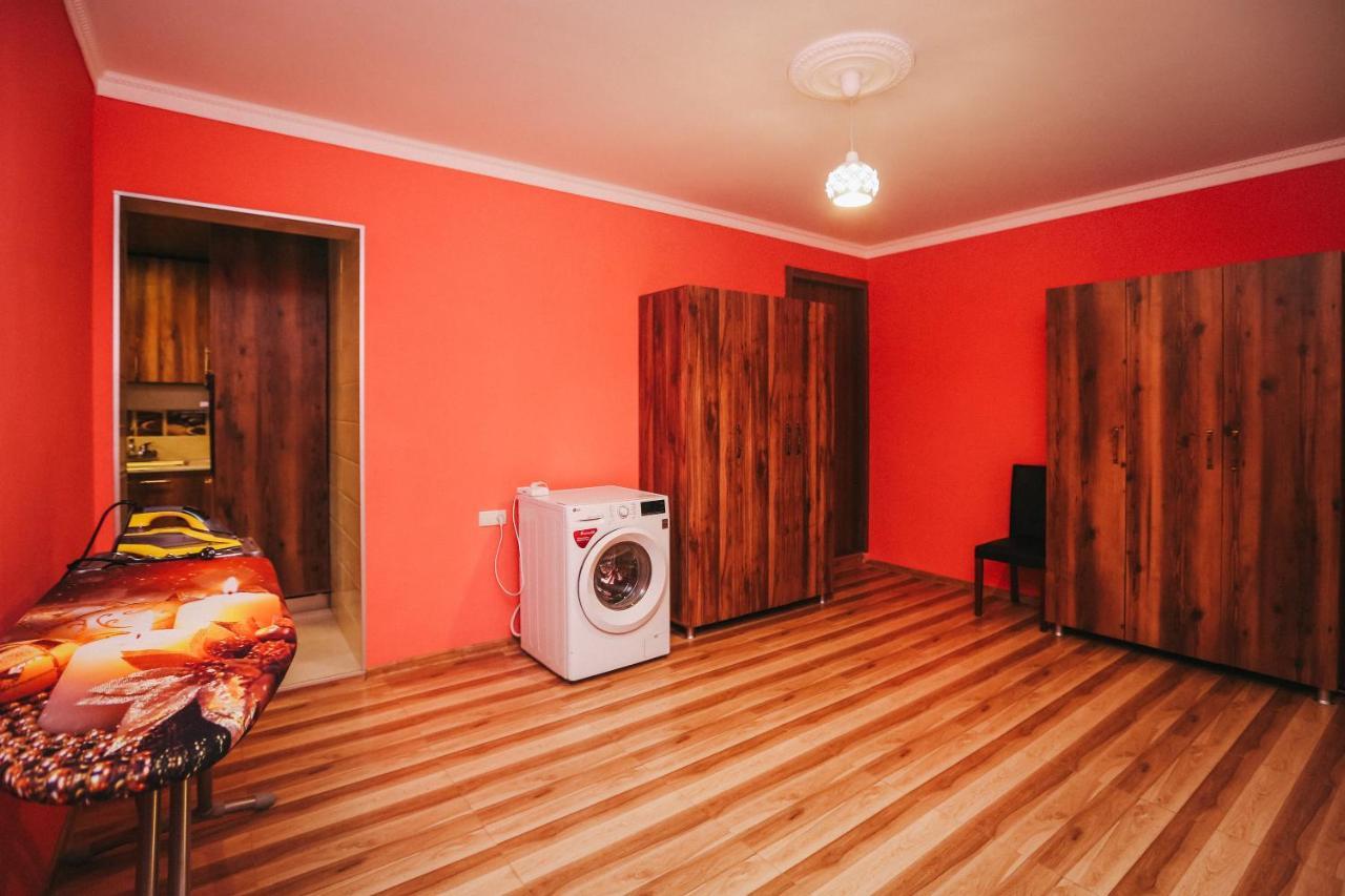 Bebo Babu Guest House Кутаиси Екстериор снимка